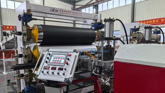 Μηχανή Παραγωγής Φύλλων Διαμόρφωσης κενού για Πατάκια Αυτοκινήτου από TPE TPV TPR 1400-1800mm