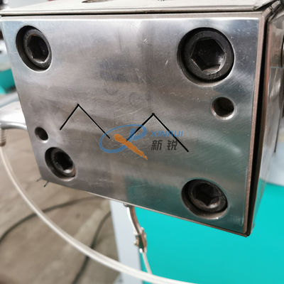 Το εργοστάσιο κατευθύνει 20x20mm πλαστικό σχεδιάγραμμα χαντρών γωνιών PVC το πλαστικό που κατασκευάζει τη μηχανή