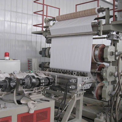 Διακοσμητικός πίνακας PVC 3MM WPC που κατασκευάζει τη μηχανή το διαφανές φύλλο PVC