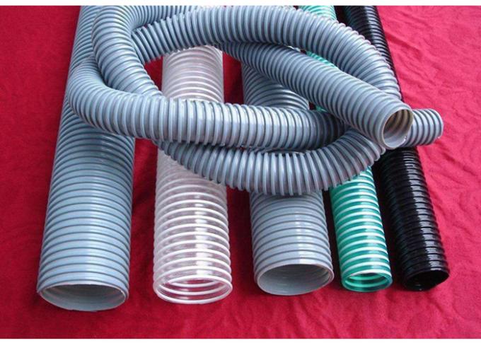 Πλαστική μάνικα αναρρόφησης PVC εύκαμπτη σπειροειδής που κατασκευάζει τη μηχανή